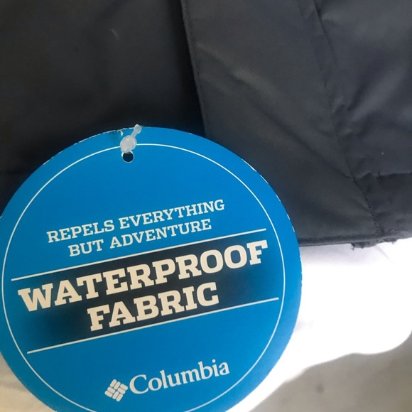 Men’s Jacket​ - Picture 2 of 7